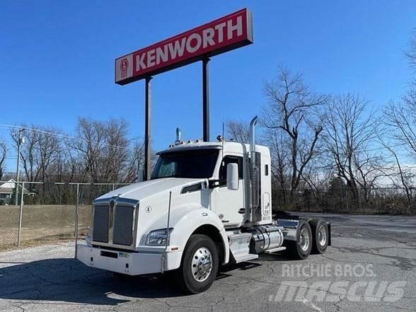 Kenworth T880 Motrici e Trattori Stradali