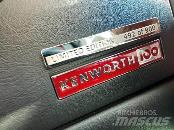 Kenworth W900 Motrici e Trattori Stradali