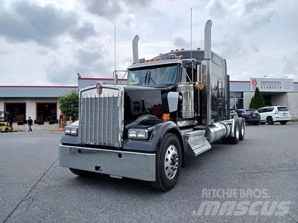 Kenworth W900L Motrici e Trattori Stradali