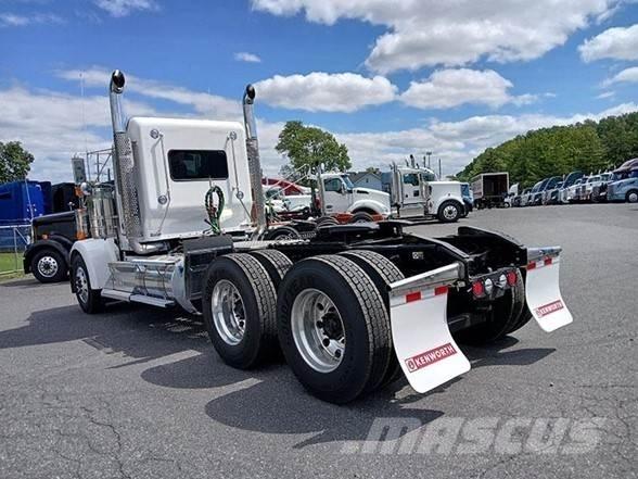 Kenworth W900L Motrici e Trattori Stradali
