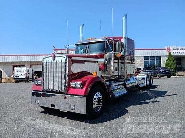 Kenworth W900L Motrici e Trattori Stradali