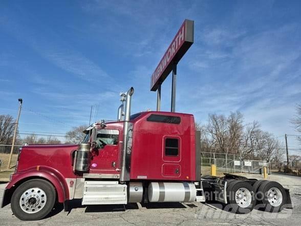 Kenworth W900L Motrici e Trattori Stradali