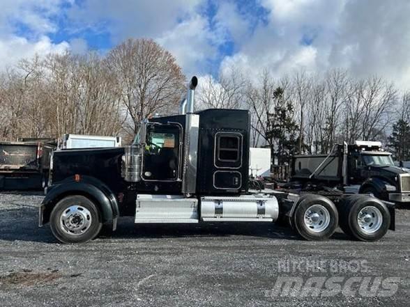 Kenworth W900L Motrici e Trattori Stradali