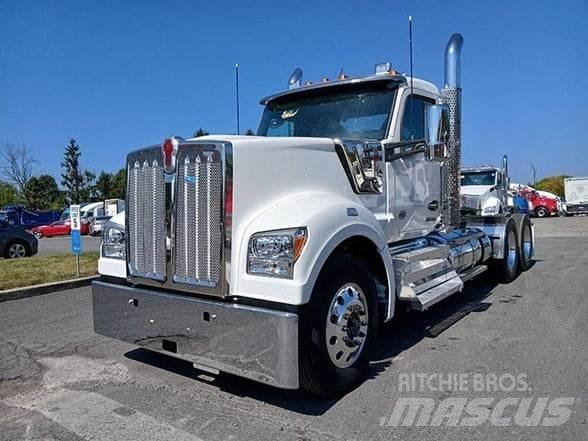 Kenworth W990 Motrici e Trattori Stradali
