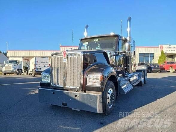 Kenworth W990 Motrici e Trattori Stradali