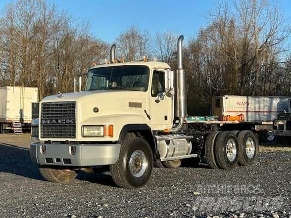 Mack CL733 Motrici e Trattori Stradali