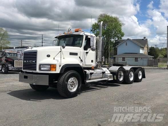Mack CL733 Motrici e Trattori Stradali