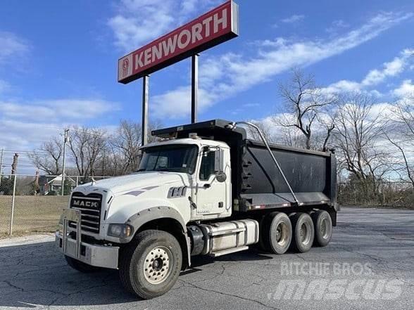 Mack GRANITE GU713 Camion ribaltabili