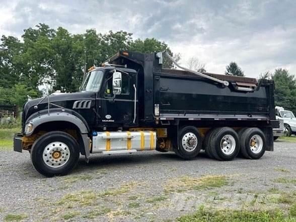 Mack GRANITE GU713 Camion ribaltabili