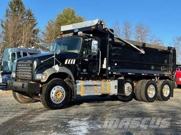 Mack GRANITE GU713 Camion ribaltabili