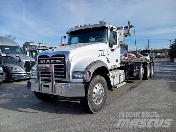 Mack GRANITE GU713 Camion dei rifiuti
