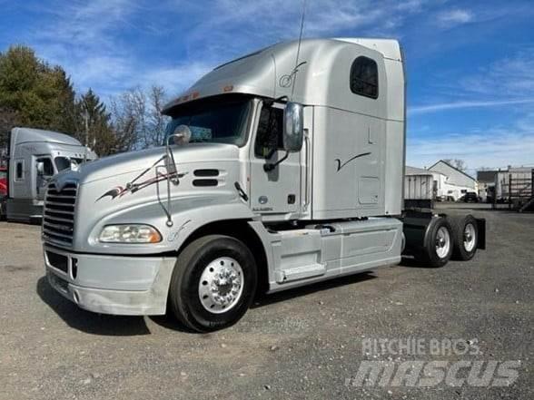 Mack PINNACLE CXU613 Motrici e Trattori Stradali