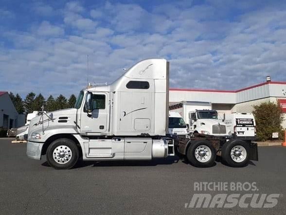 Mack PINNACLE CXU613 Motrici e Trattori Stradali
