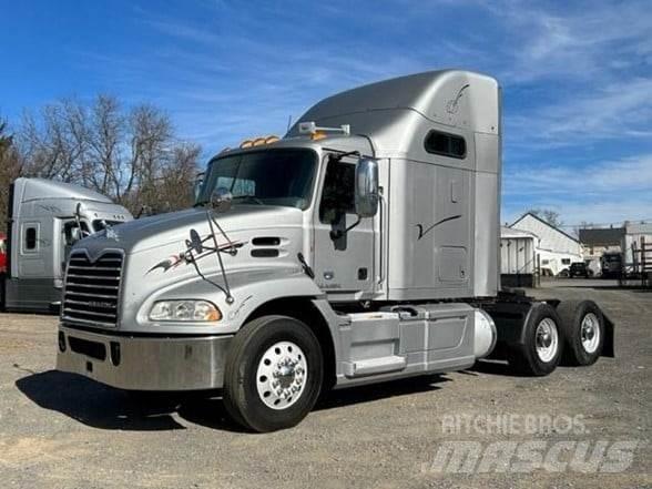 Mack PINNACLE CXU613 Motrici e Trattori Stradali