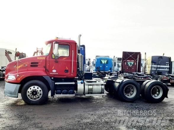 Mack PINNACLE CXU613 Motrici e Trattori Stradali