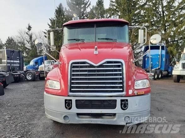 Mack PINNACLE CXU613 Motrici e Trattori Stradali