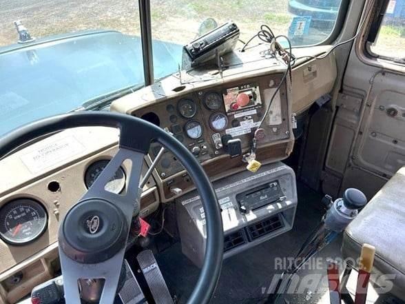 Mack RD686SX Camion dei rifiuti
