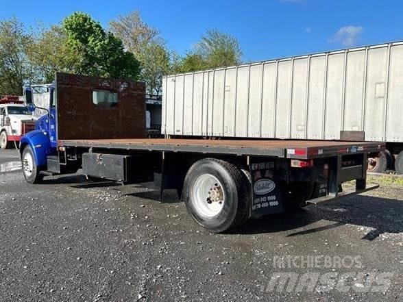 Peterbilt 330 Camion con sponde ribaltabili