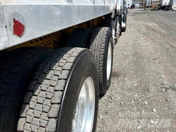 Peterbilt 567 Camion ribaltabili