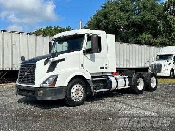 Volvo VNL64T300 Motrici e Trattori Stradali