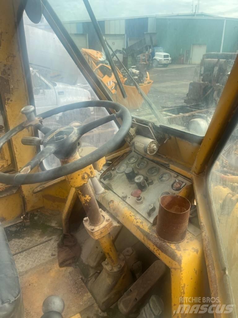 CAT 980 B Pale gommate