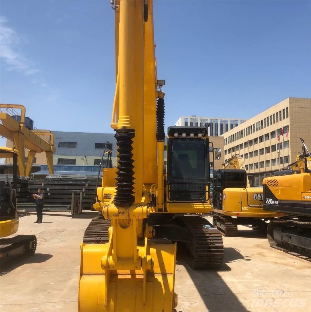 Komatsu PC200 Escavatori cingolati