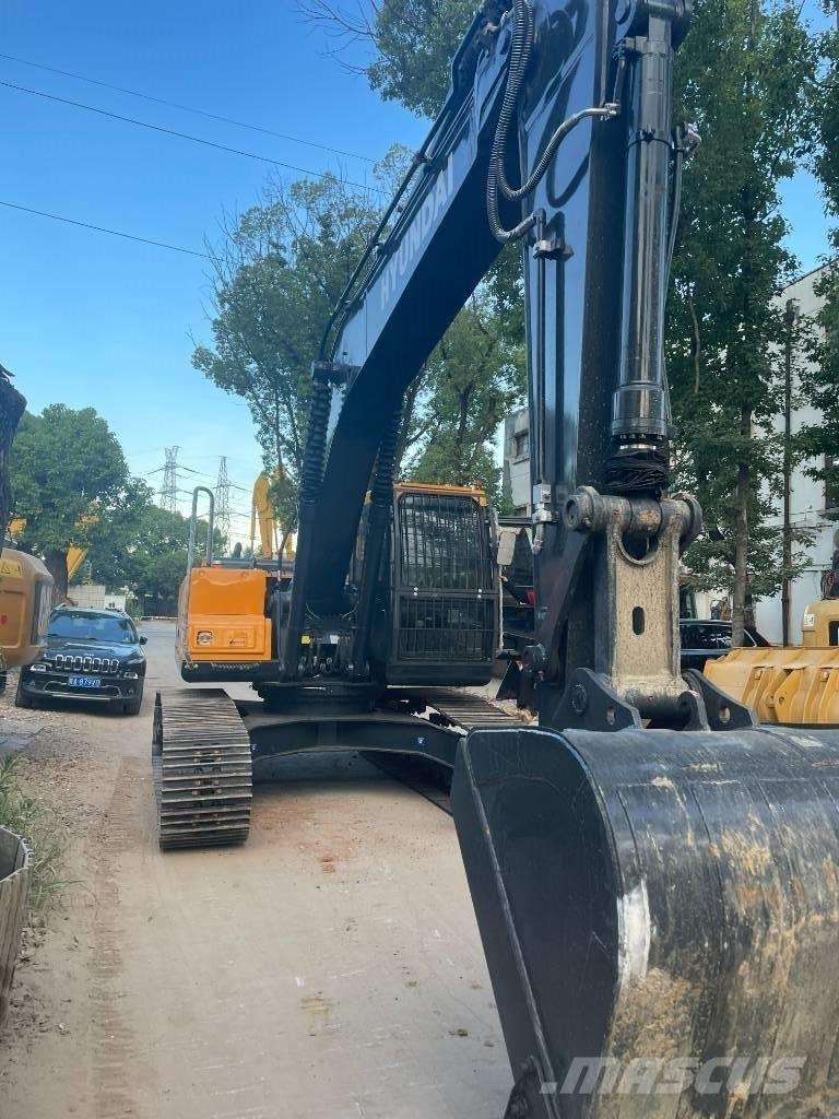 Hyundai 220HX Escavatori cingolati