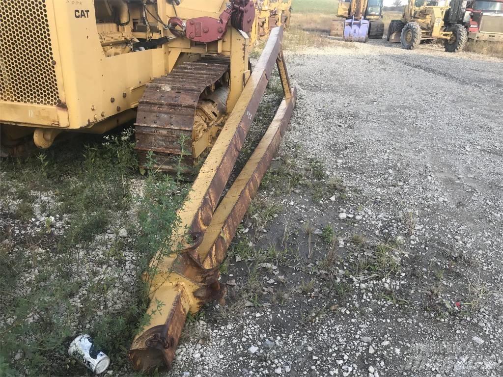 CAT 561 D Posatubi cingolati
