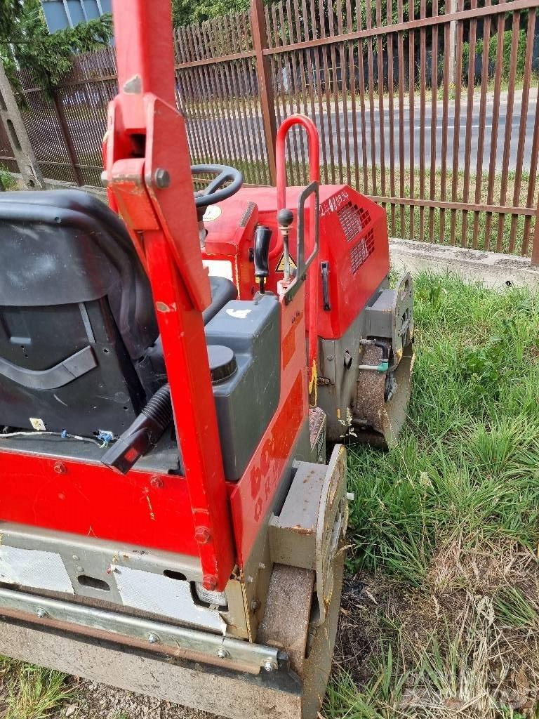 Bomag BW 100 AD M-2 Rulli a doppio tamburo