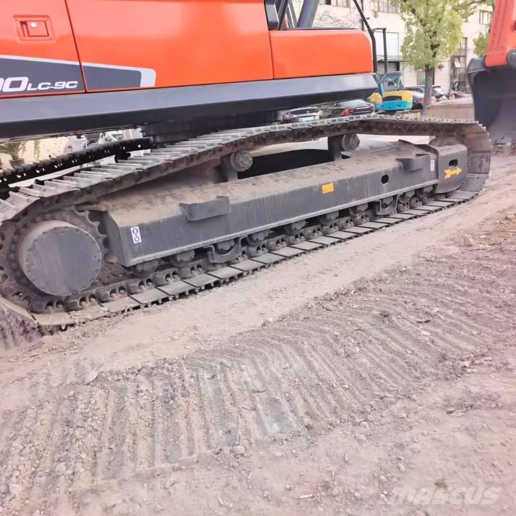 Doosan DX 300LC-9S Escavatori cingolati