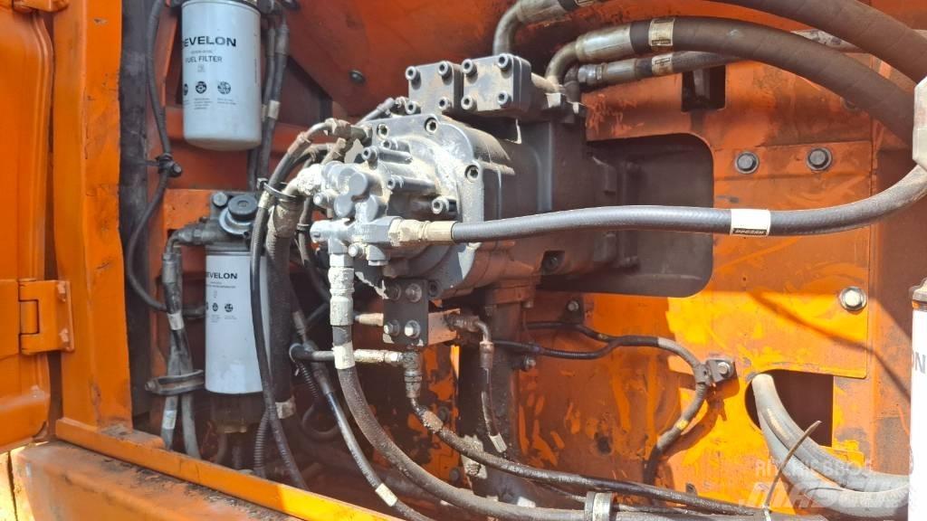 Doosan DX 300 LC-3 Escavatori cingolati