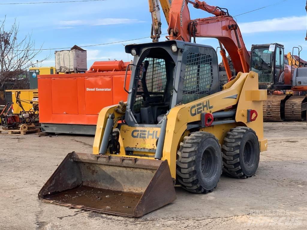 Gehl R 260 Mini Pale Gommate