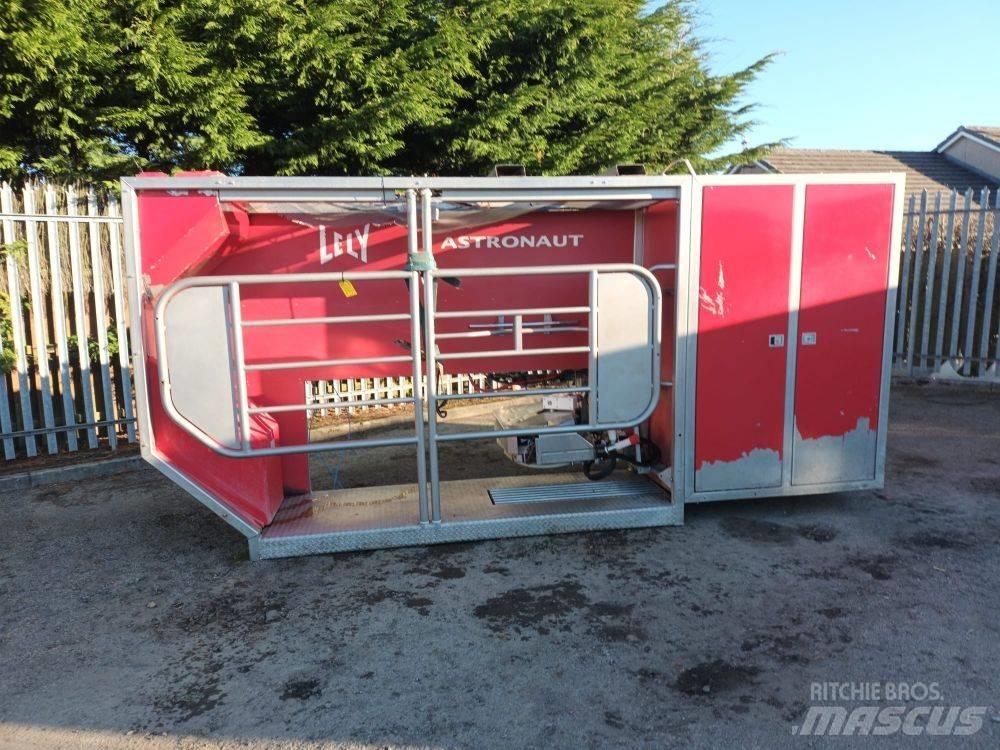 Lely Astronaut Attrezzature per la mungitura