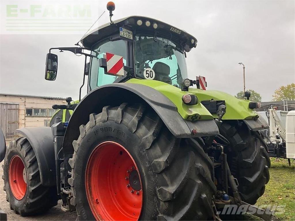CLAAS axion 930 Trattori