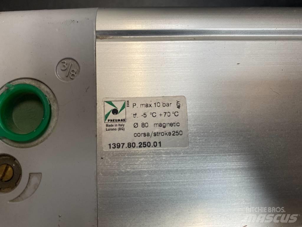  Pneumatic Cylinder Componenti idrauliche