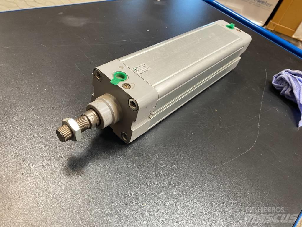  Pneumatic Cylinder Componenti idrauliche