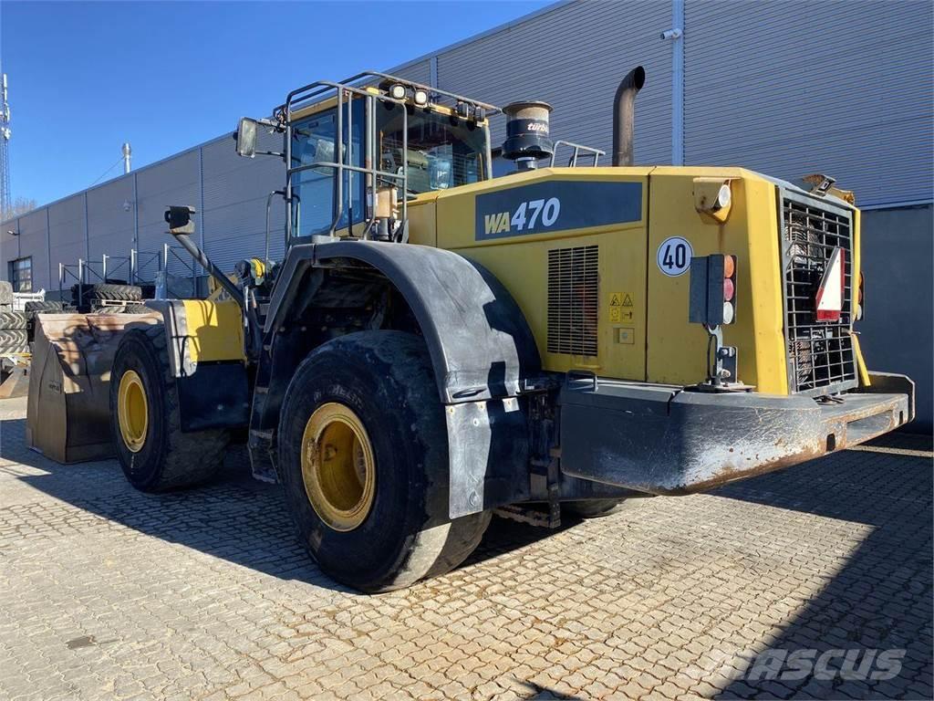Komatsu WA470-7 Pale gommate