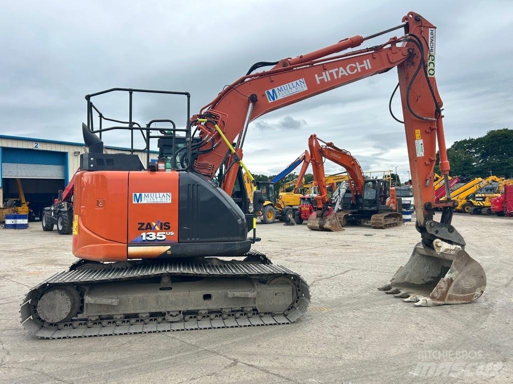 Hitachi ZX135 US-6 Escavatori cingolati