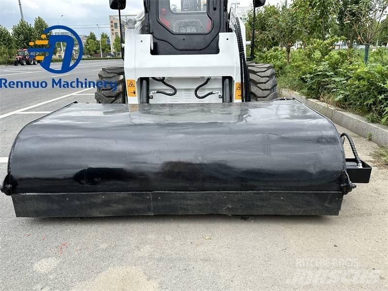 Bobcat S 16 Mini Pale Gommate