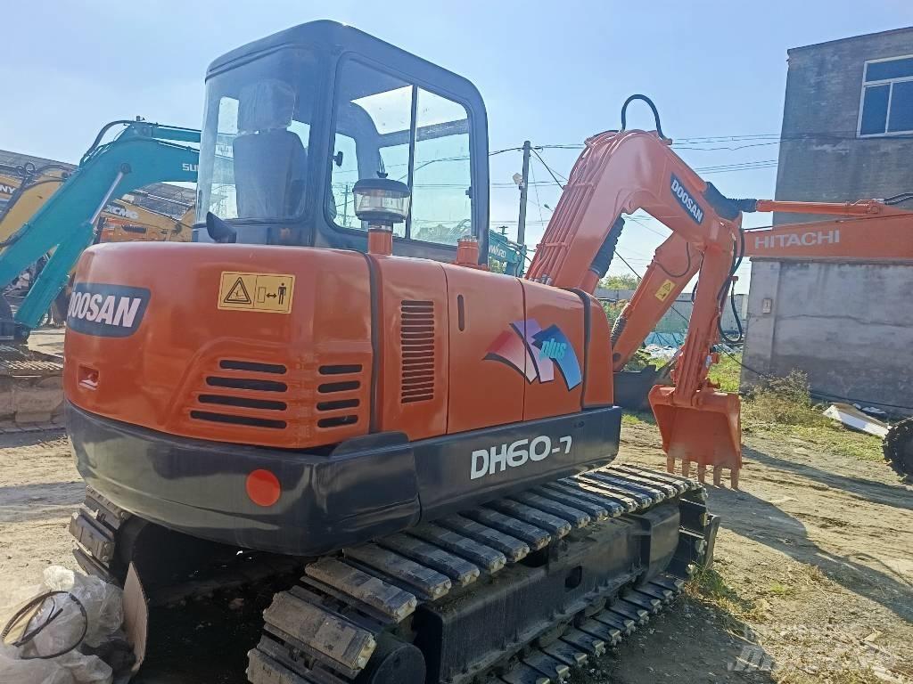Doosan DH 60-7 Miniescavatori