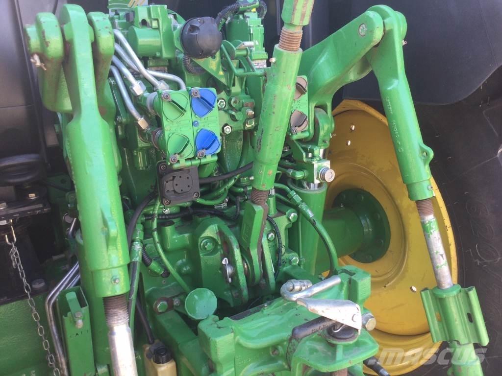 John Deere 6150R Trattori