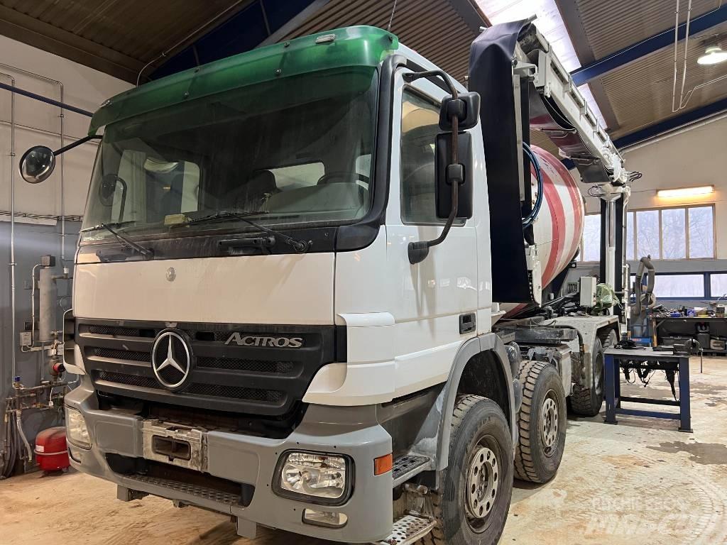 Mercedes-Benz 3244 Betoniere