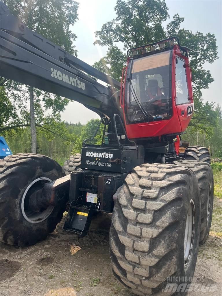 Komatsu 951 Abbattitrici, Disboscatrici