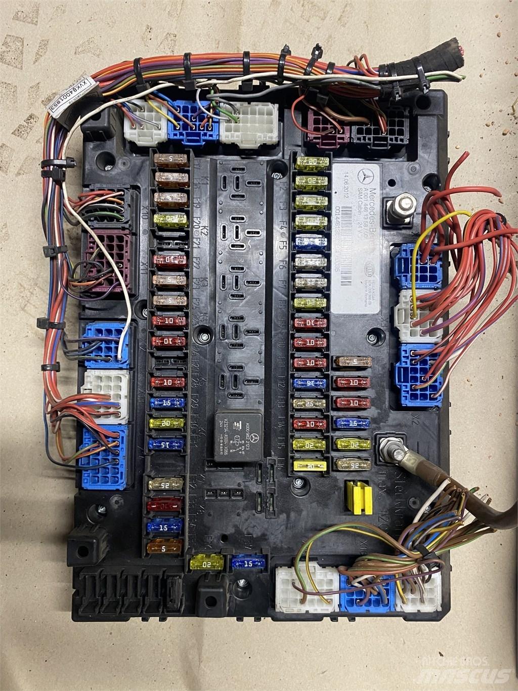 Mercedes-Benz Actros Componenti elettroniche
