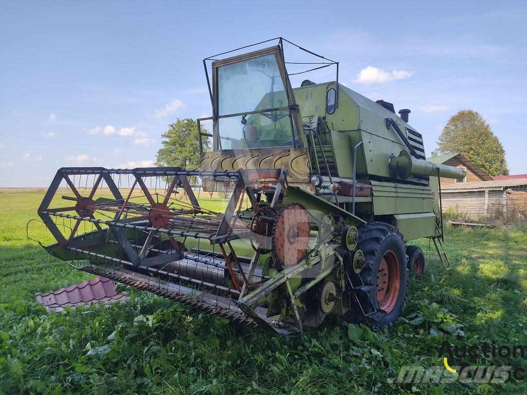 CLAAS Mercator 70 Mietitrebbiatrici