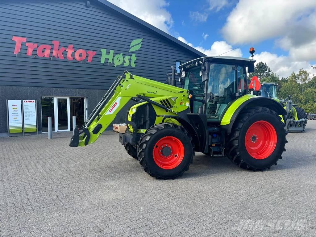 CLAAS ARION 530 CIS Trattori