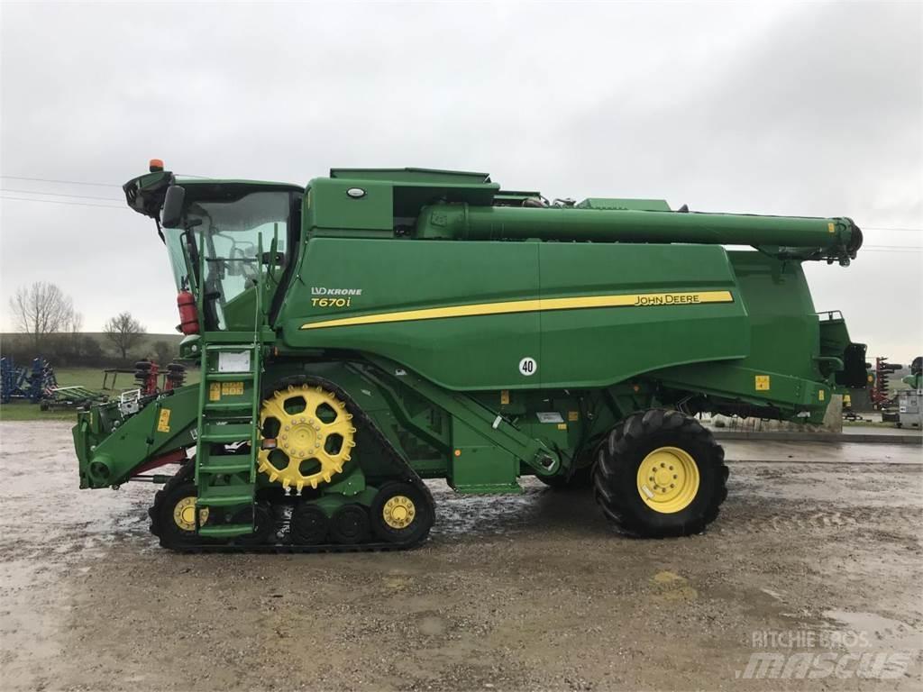 John Deere T670 Mietitrebbiatrici