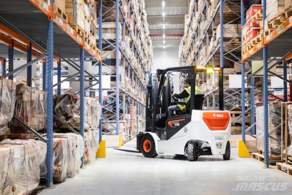 Bobcat B25NS (Tulossa) Carrelli elevatori elettrici