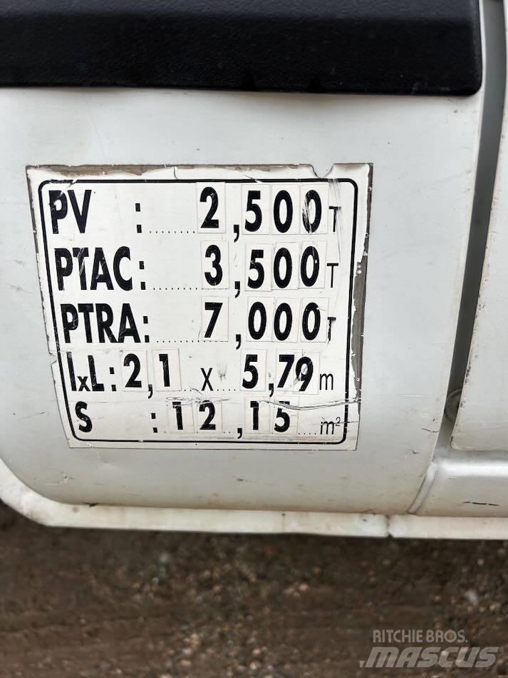 Iveco 35C 11 Furgone chiuso