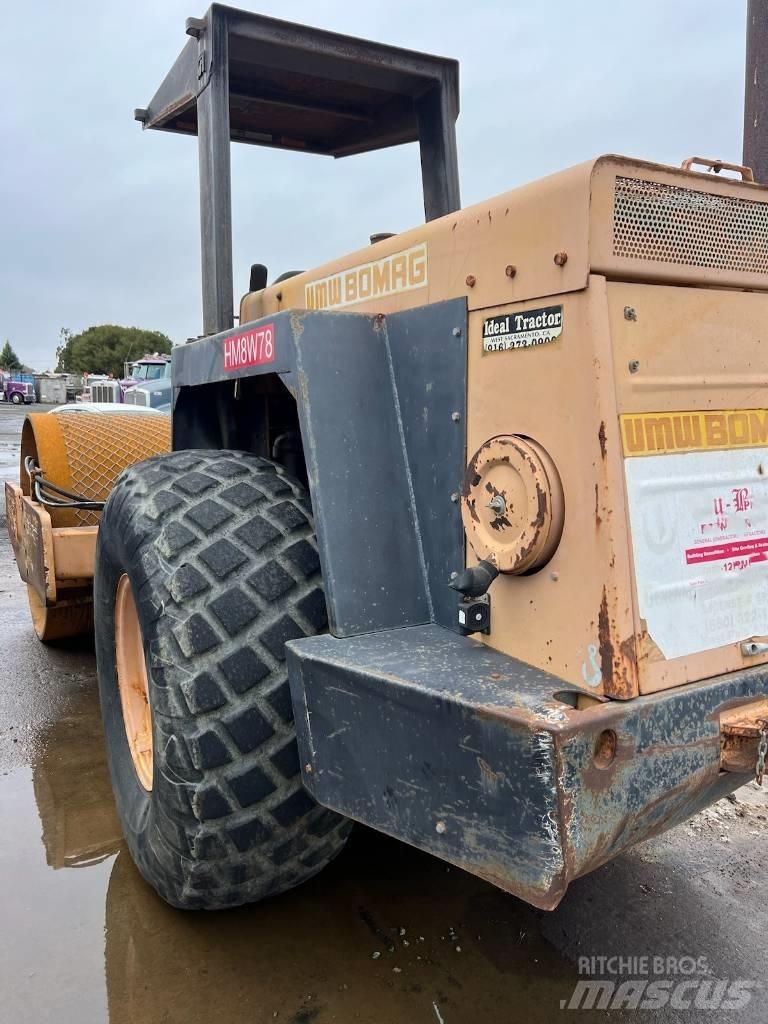 Bomag BW212D-2 Rulli monotamburo